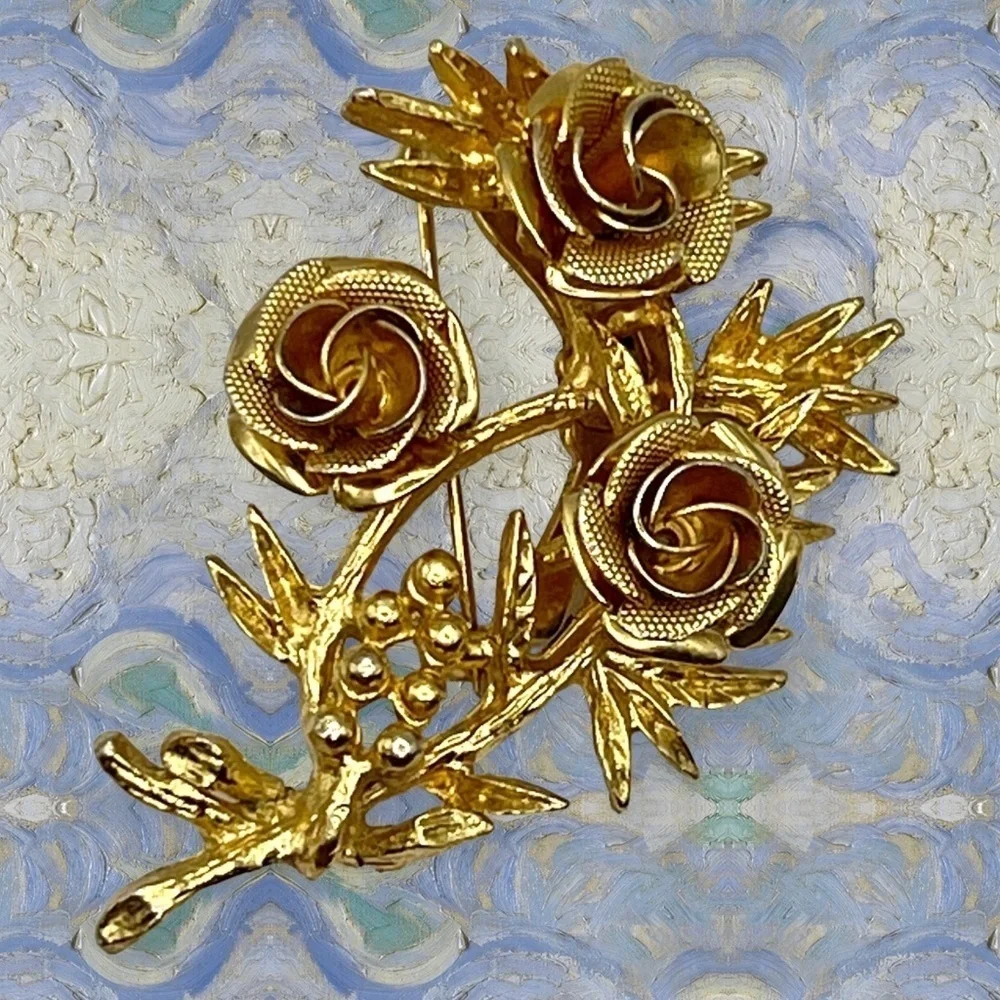 Vintage Signed Coro Gold Roses Brooch